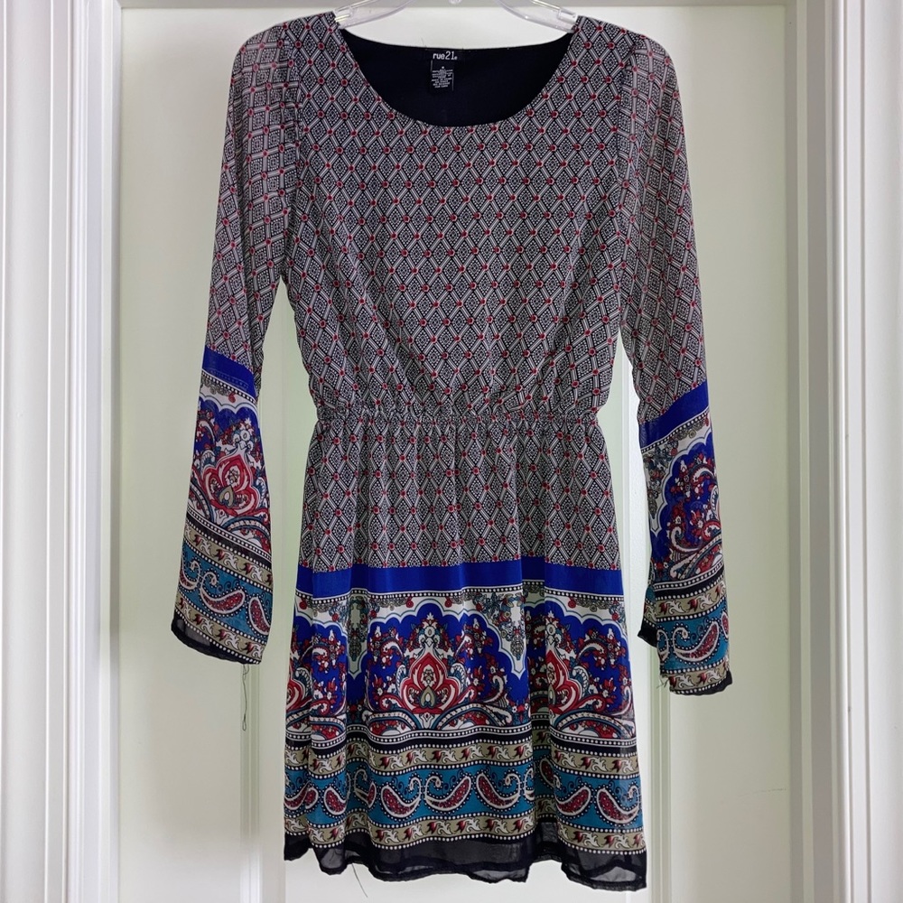 🌵 Bell Sleeve Dress